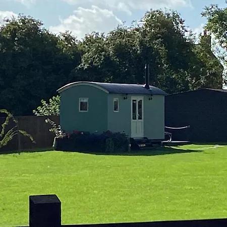 Willow Shepherd Hut West Row Exterior foto